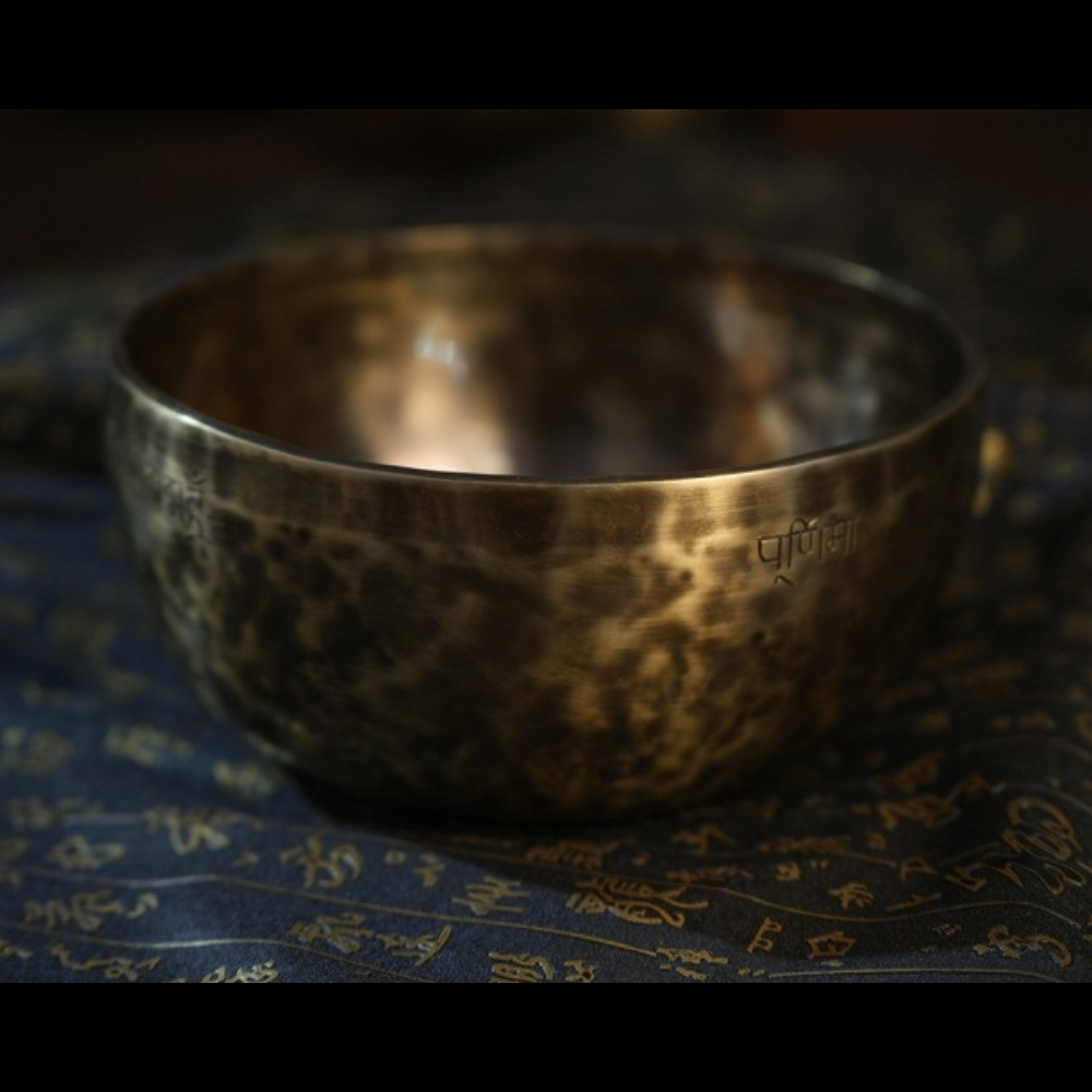 Singing Bowl-Large Singing Bowl-Tibetan Handmade Singing Bowl-Large Singing Bowl-Best for Healing, Yoga and Chakra Balance 18-33CM Full Moon