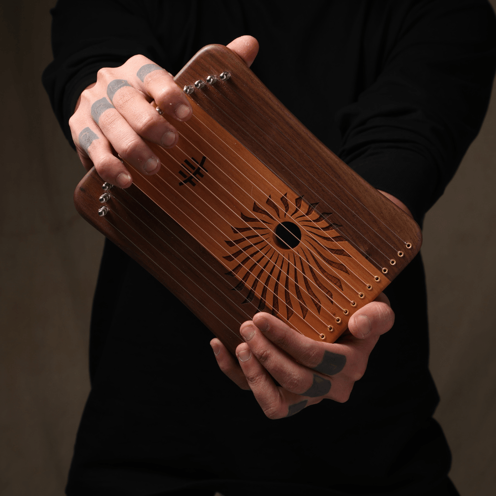 Harpika Mini Harp Lyre Kalimba Hluru 17-string - Little Kalimba Shop