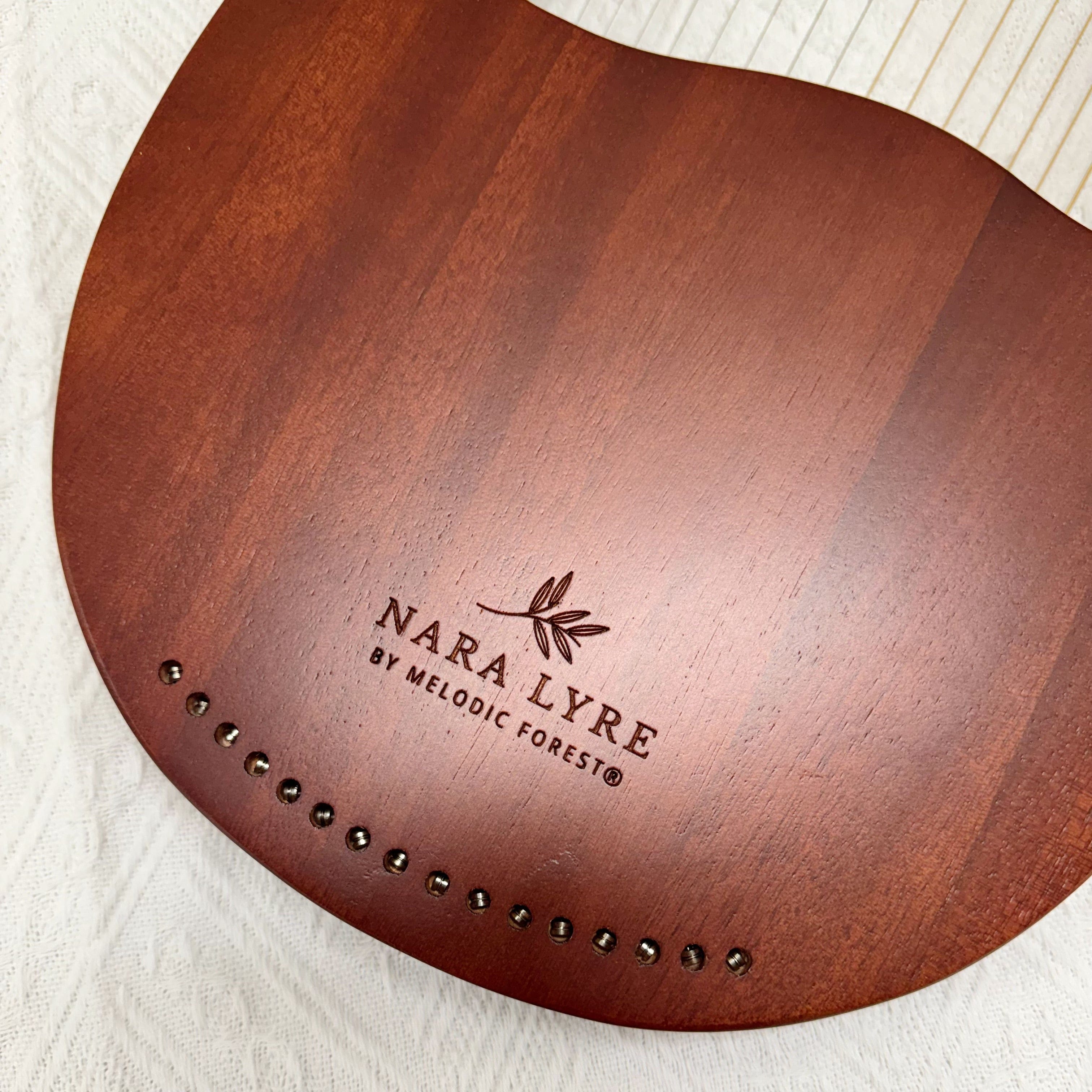 NARA LYRE 16 String Mahogany w/Bag