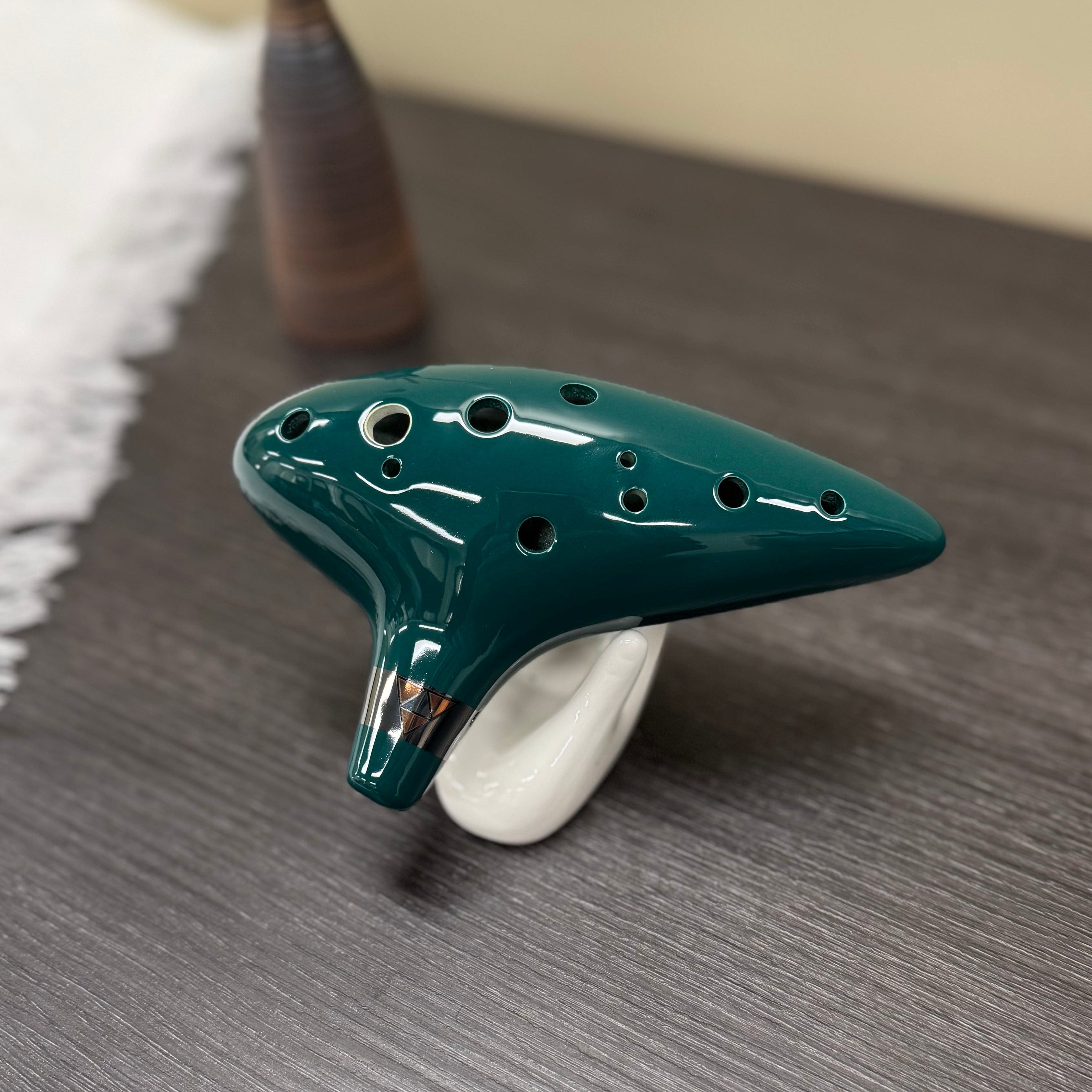 12-Hole Ceramic Ocarina in C – Zelda-Inspired Beginner Flute with Stand, Strap, and Bag beginner ocarina Australia