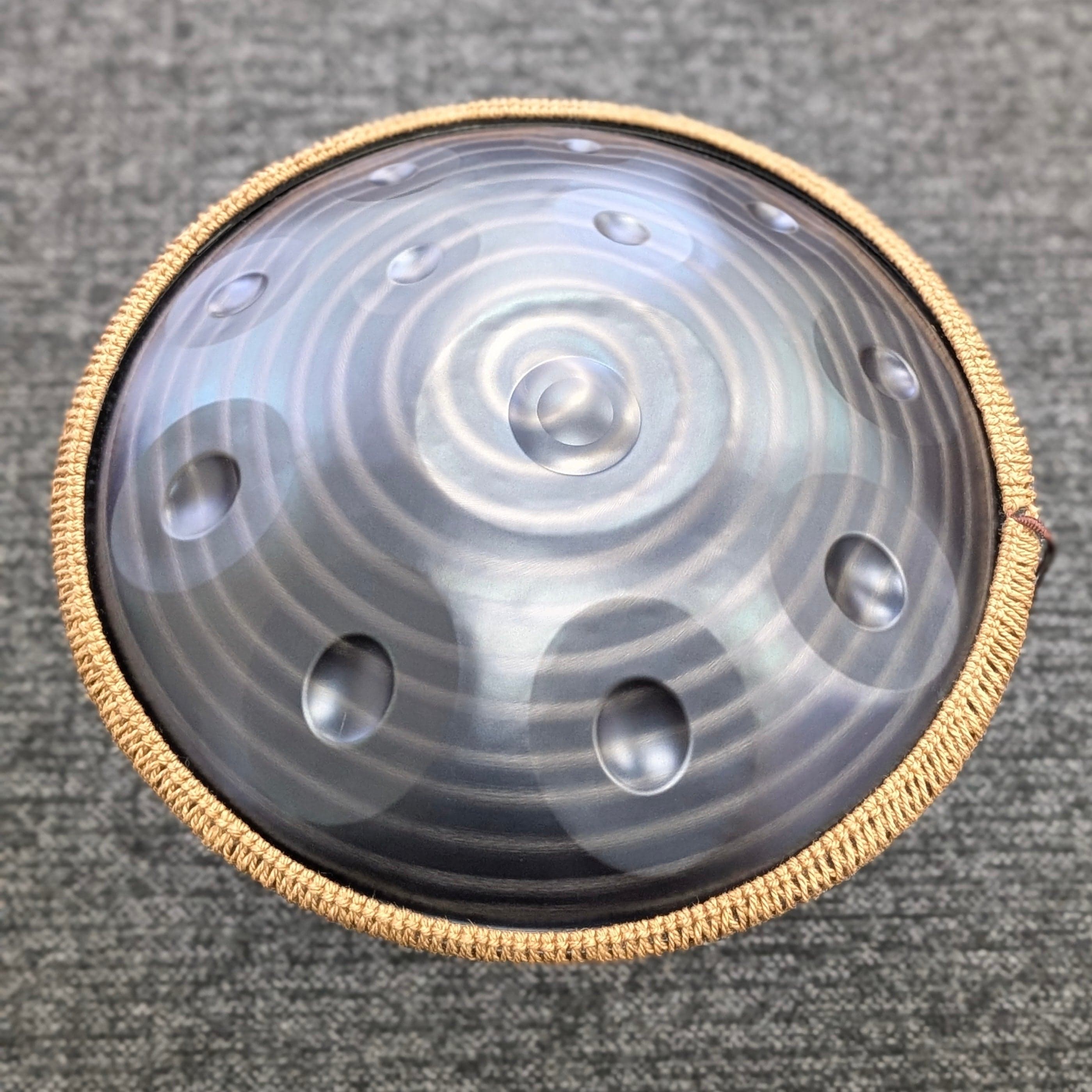 Buy beginner handpan in Australia – 55 cm Mandala 12-note D Kurd handpan, 432 Hz tuning, ideal beginner handpan for meditation, music therapy, acoustic performance, and creative expression.