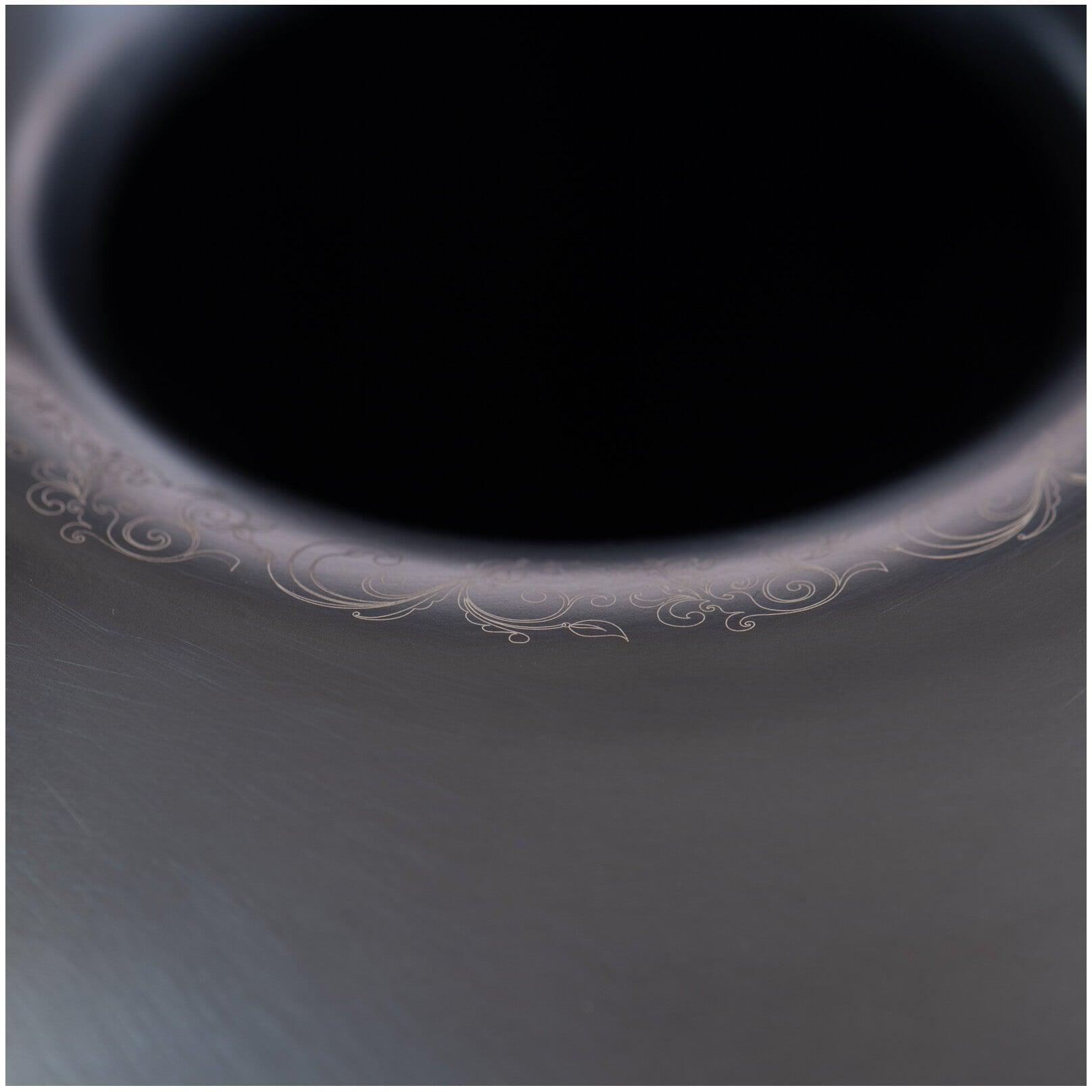 SPACEDRUM MASTER PIECE 14 Note Handpan AMARA Dm 55cm - Little Kalimba Shop