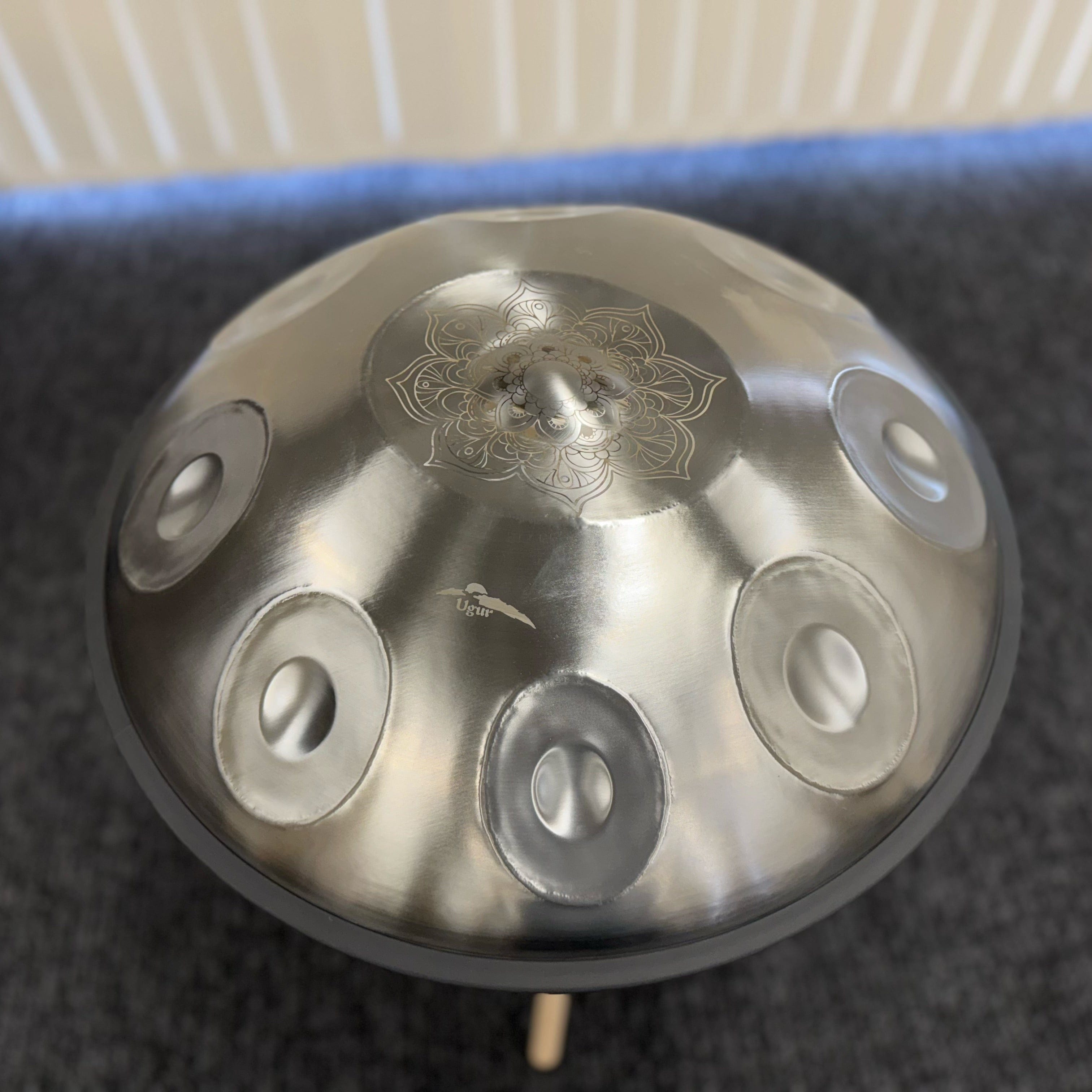 Ugur Handpan 9 Note D Celtic 432 Hz Silver beginner handpan Australia sound healing muscial therapy