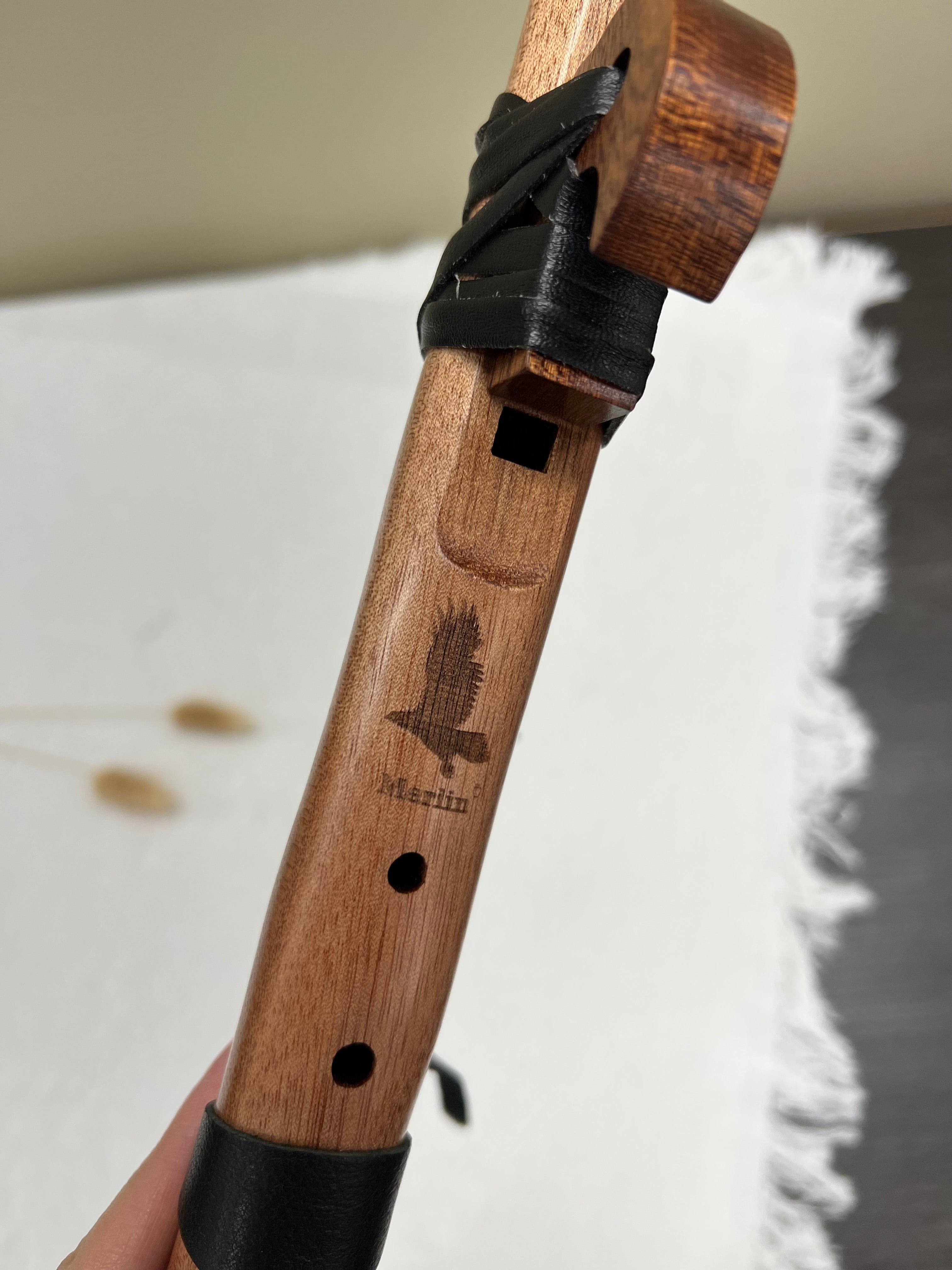 Native American Style Flute High D Minor Walnut Wood 39cm