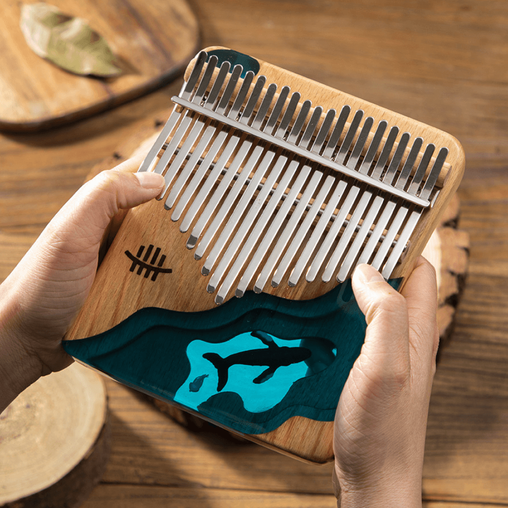 Kalimba 17 / 21 Key Blue Ocean Whale Flat Board Maple - Little Kalimba Shop