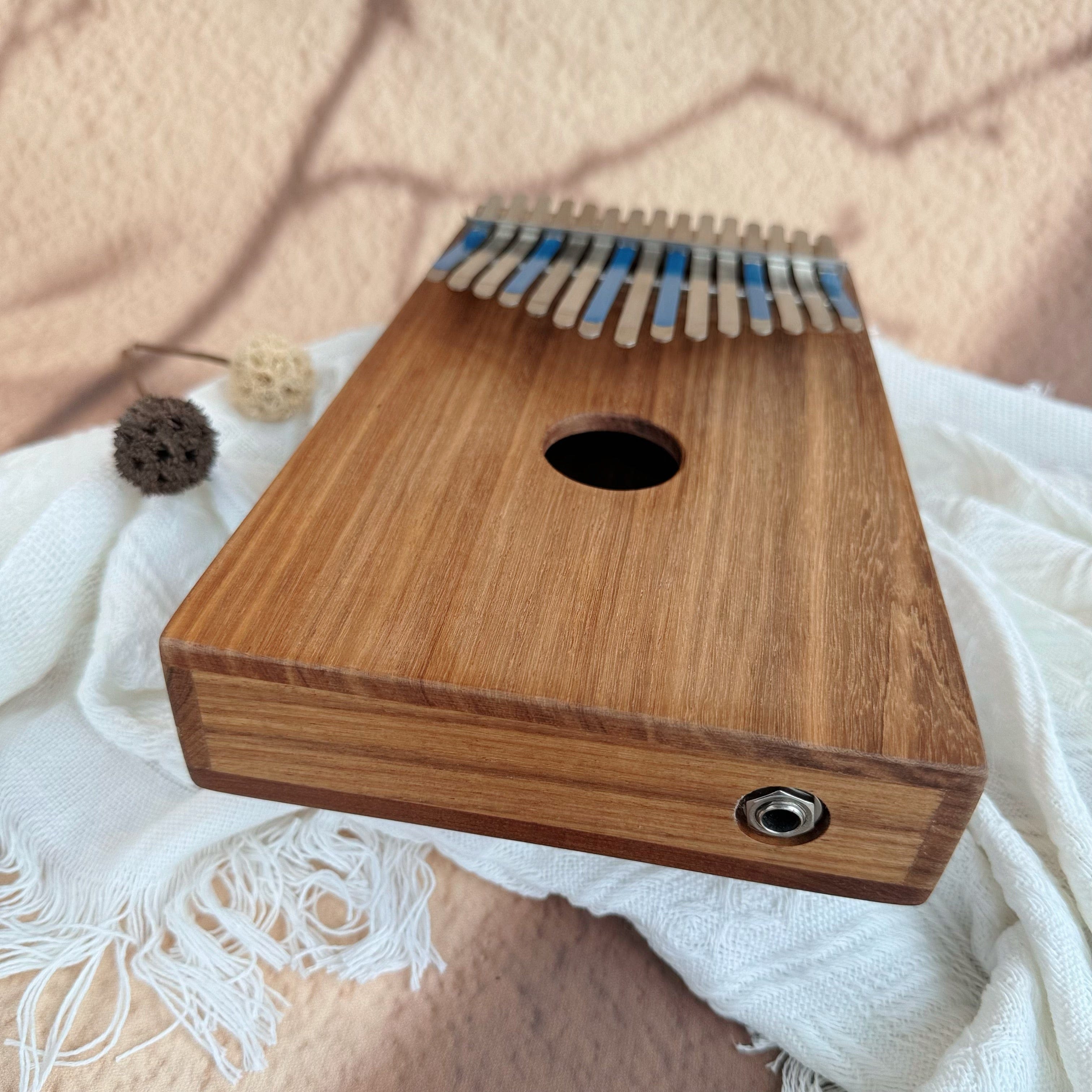 Hugh Tracey Alto Kalimba 15 Key w/Pickup