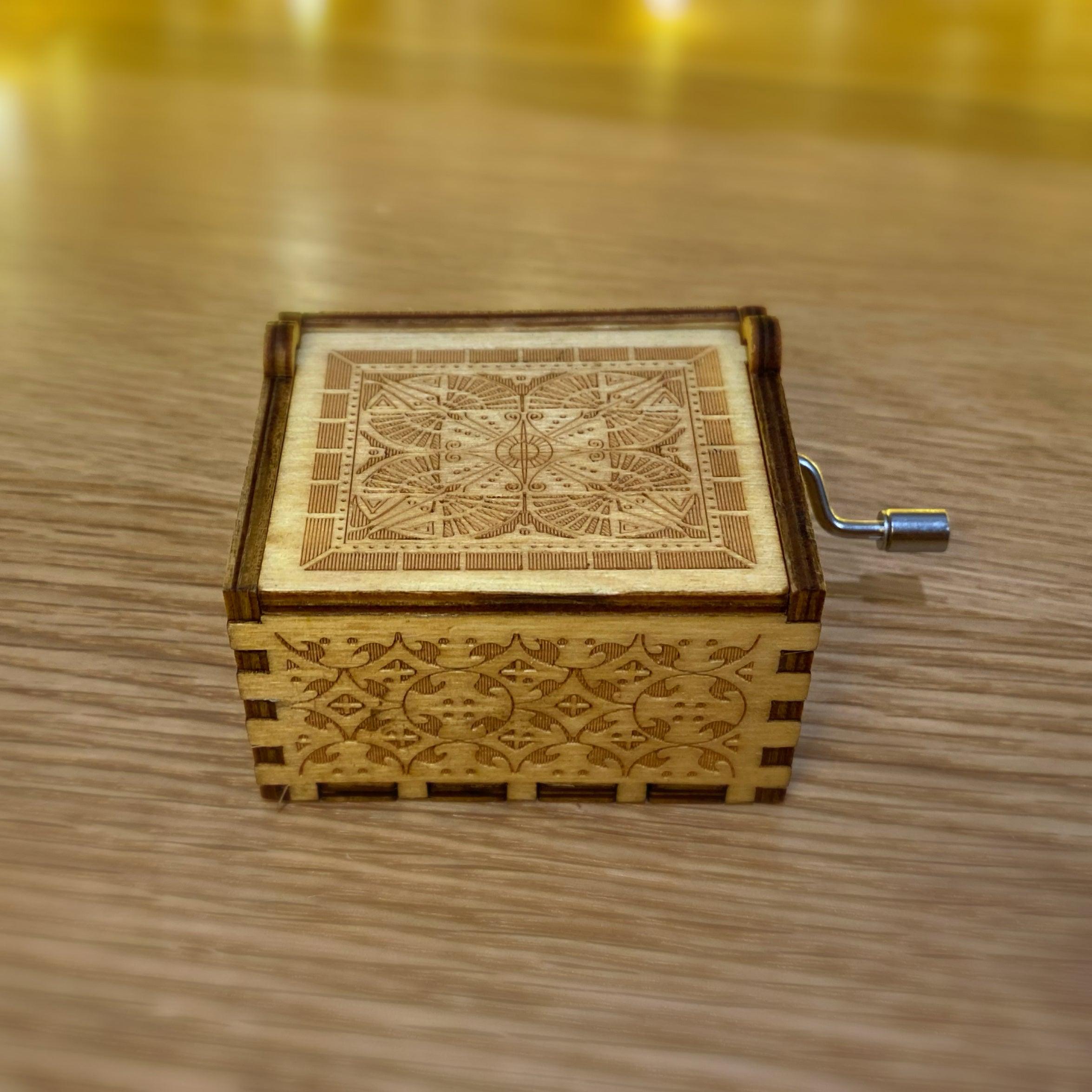 Music Box Wooden Hand Crank Birthday Halloween Christmas Gift