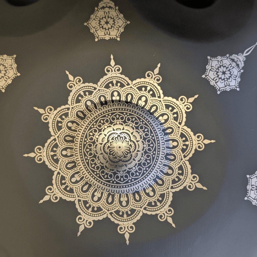 Buy beginner handpan in Australia – 55 cm Mandala Black 10-note D Kurd handpan, 432 Hz tuning, ideal beginner handpan for meditation, music therapy, acoustic performance, and creative expression.
