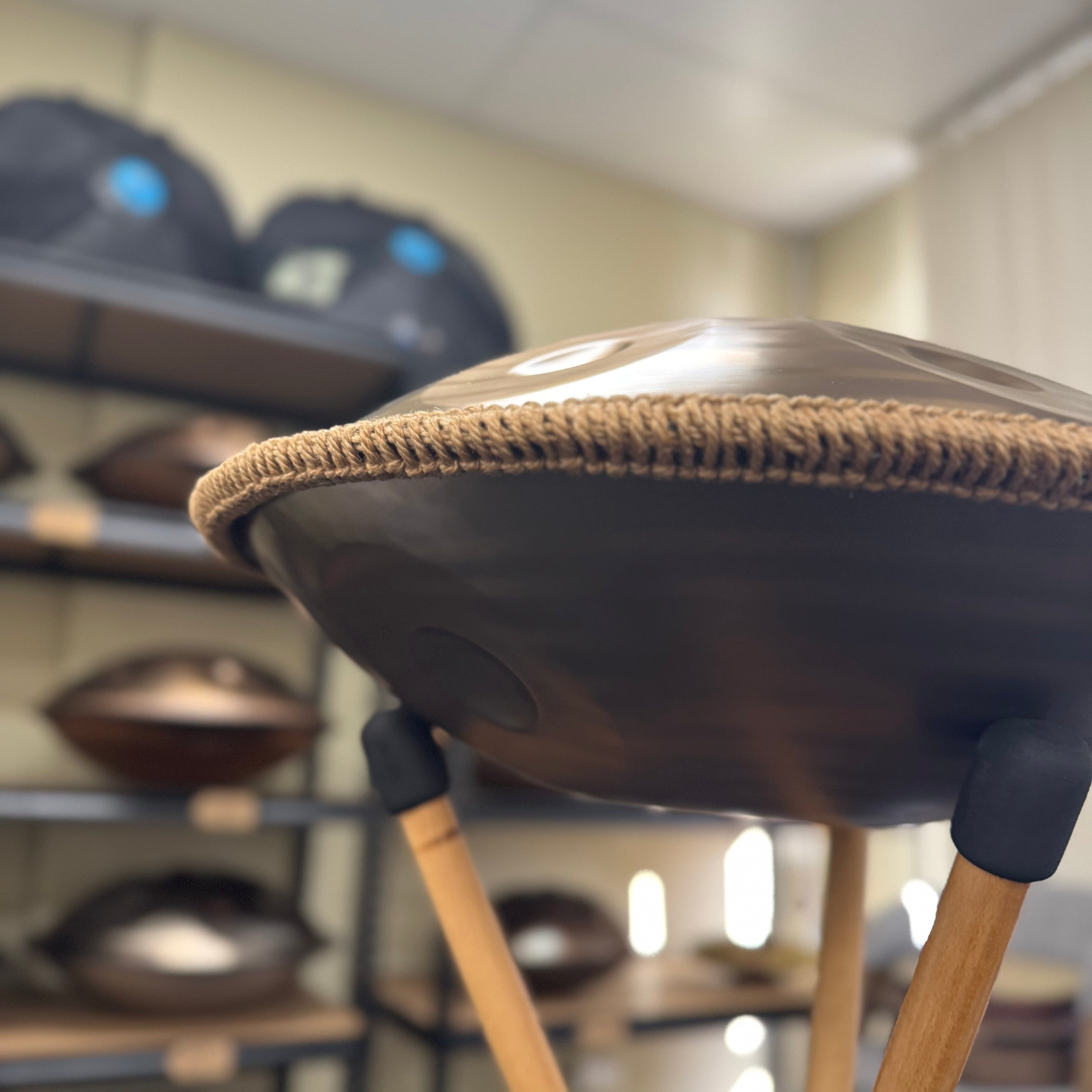 Riza Handpan 14-Note D Kurd Beginner Gold 432hz 55cm