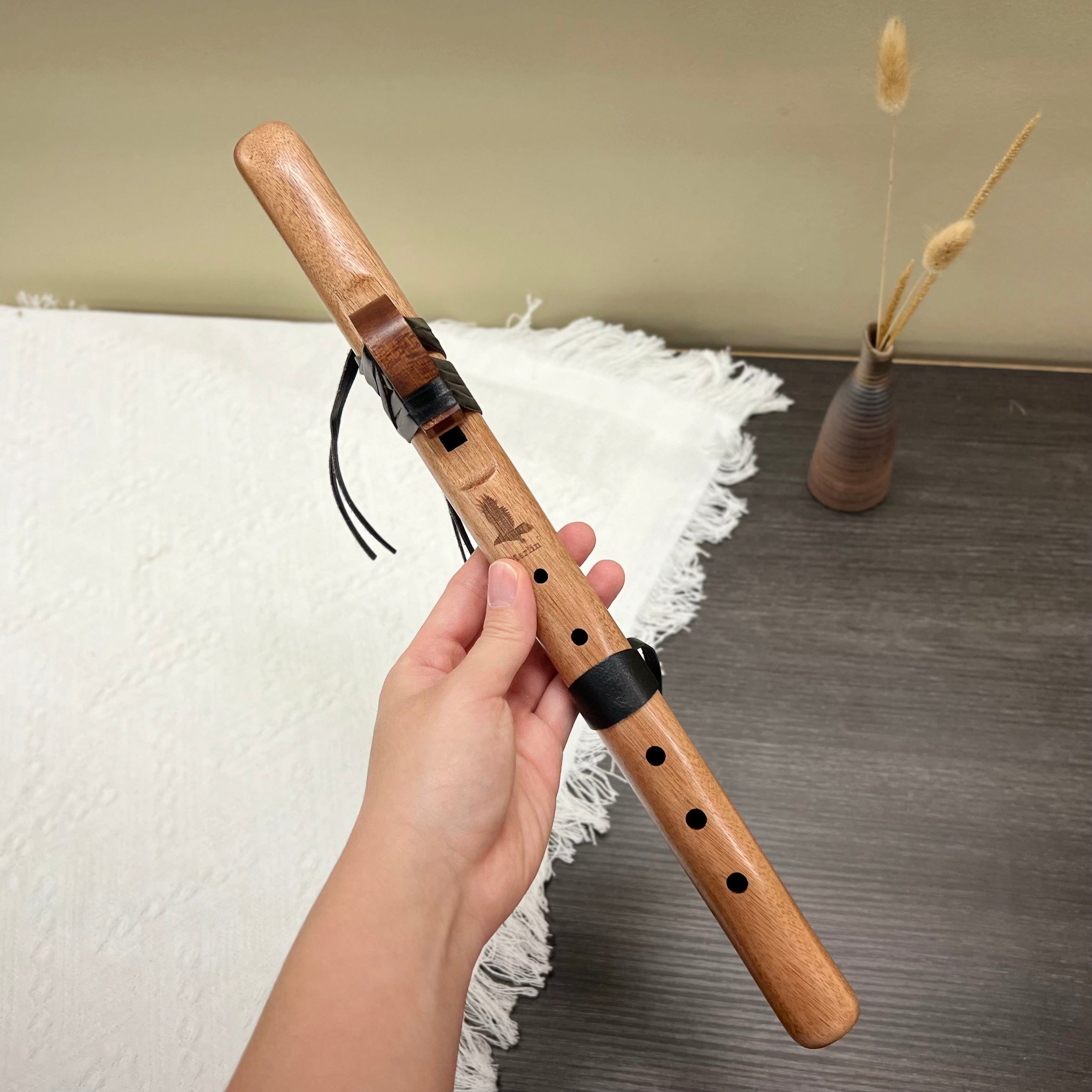 Native American Style Flute High D Minor Walnut Wood 39cm