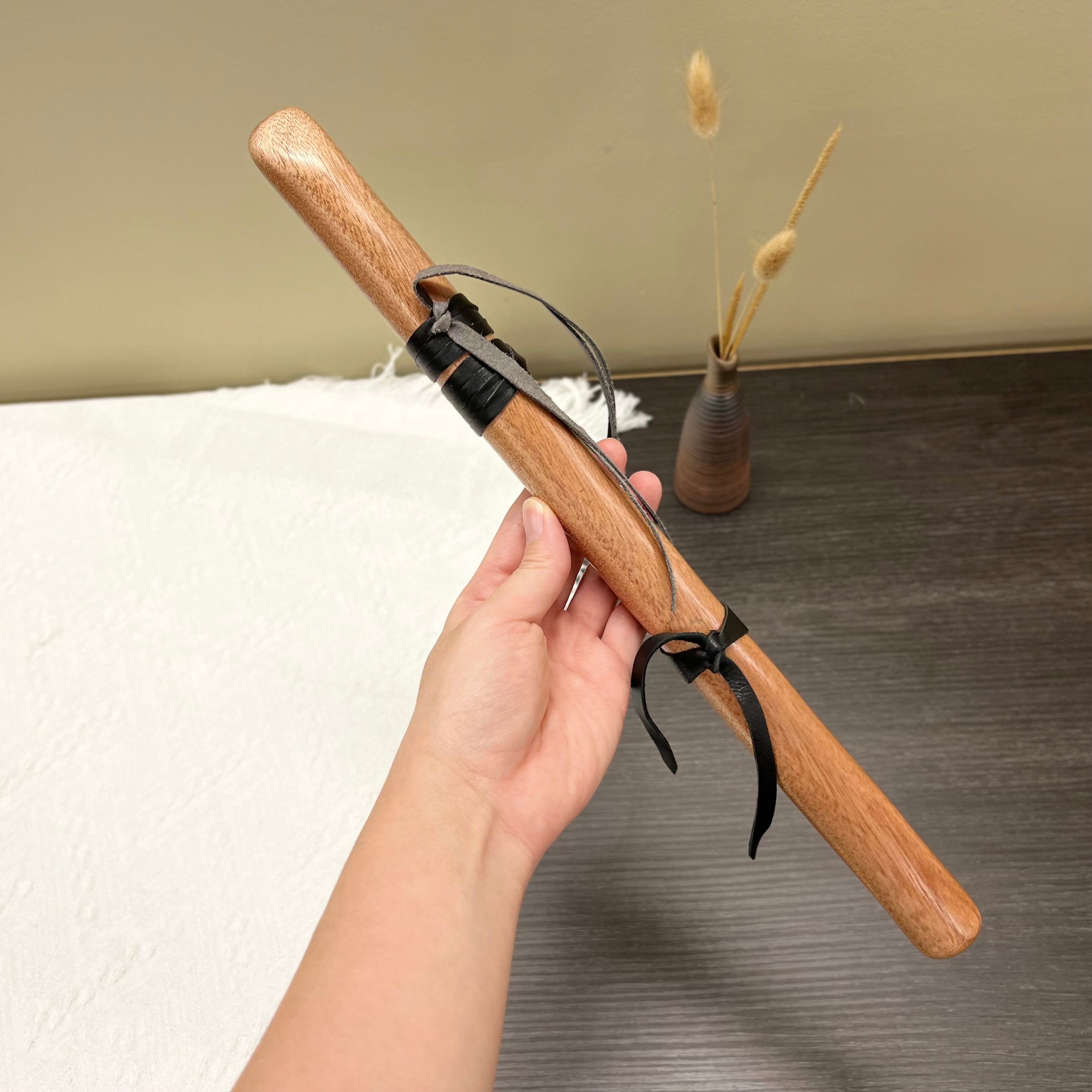 Native American Style Flute High D Minor Walnut Wood 39cm